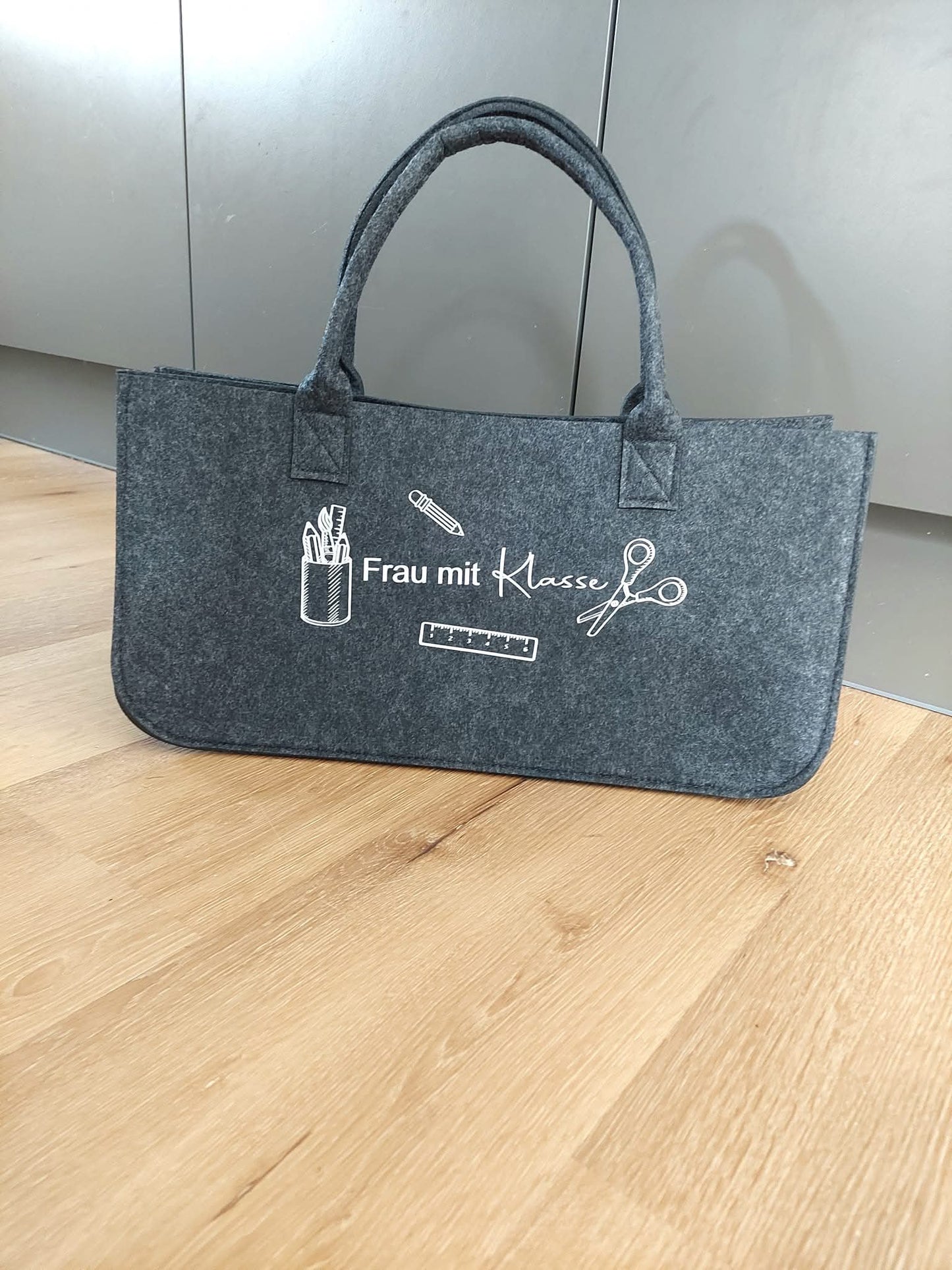 XL Filztasche "Lehrerin mit Klasse"