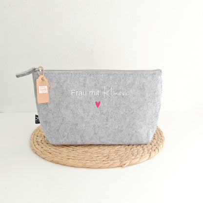 Universaltasche M "Frau mit Klasse"