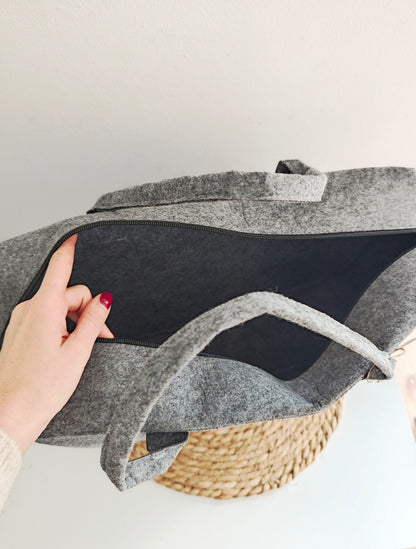 XL Tasche mit Zipp "Alltagsheldin"